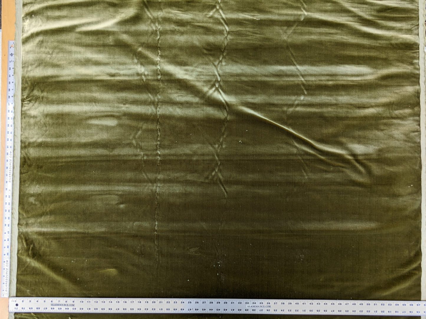 Scalamandre King Olive Green Silk Plain MSRP USD 1,092/y