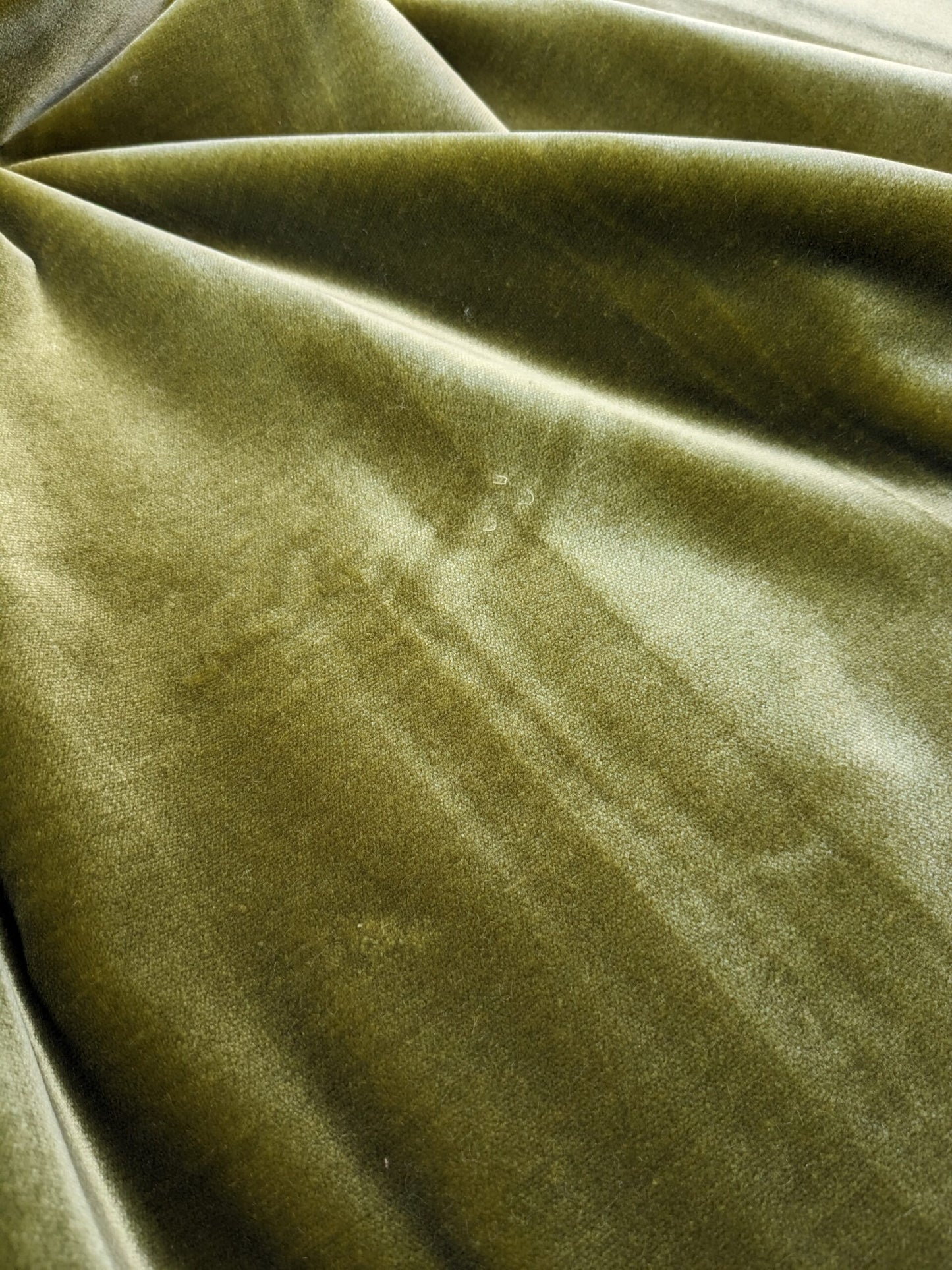 Scalamandre King Olive Green Silk Plain MSRP USD 1,092/y
