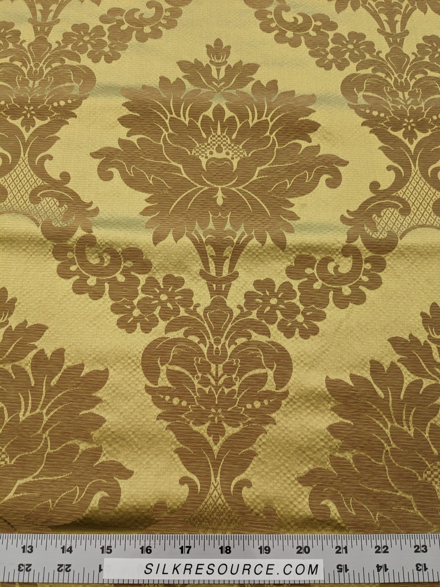 Scalamandre Fornarina Gold Silk Damask Medallion MSRP USD 648/Y