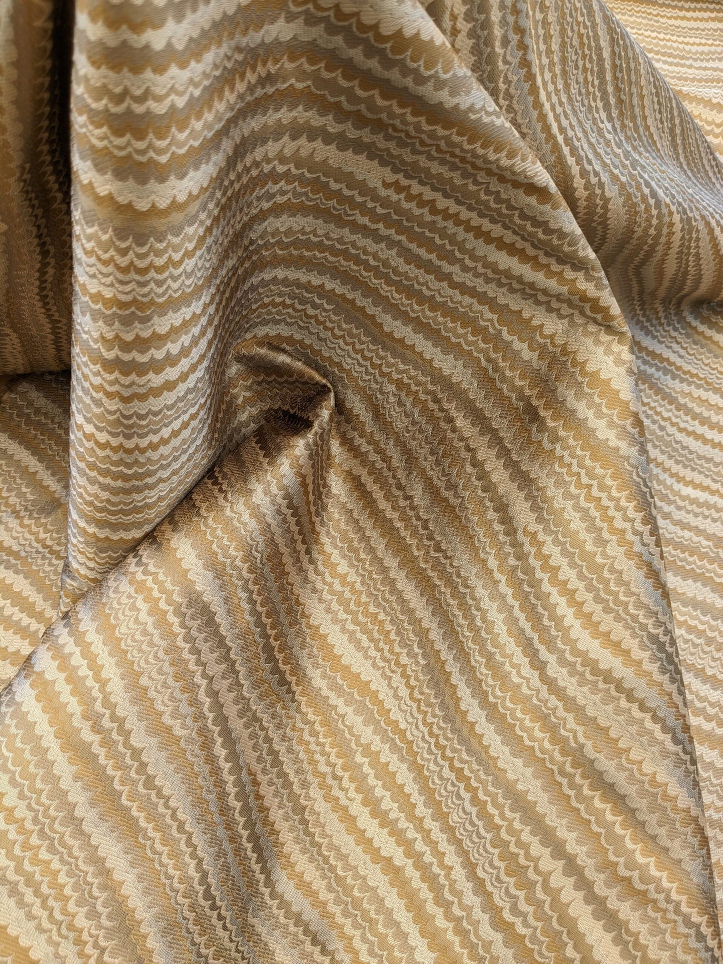 Scalamandre End Paper Dune Brown Tan Gold 100% Silk Glamorous Marbled Paper Wave MSRP USD 378/y