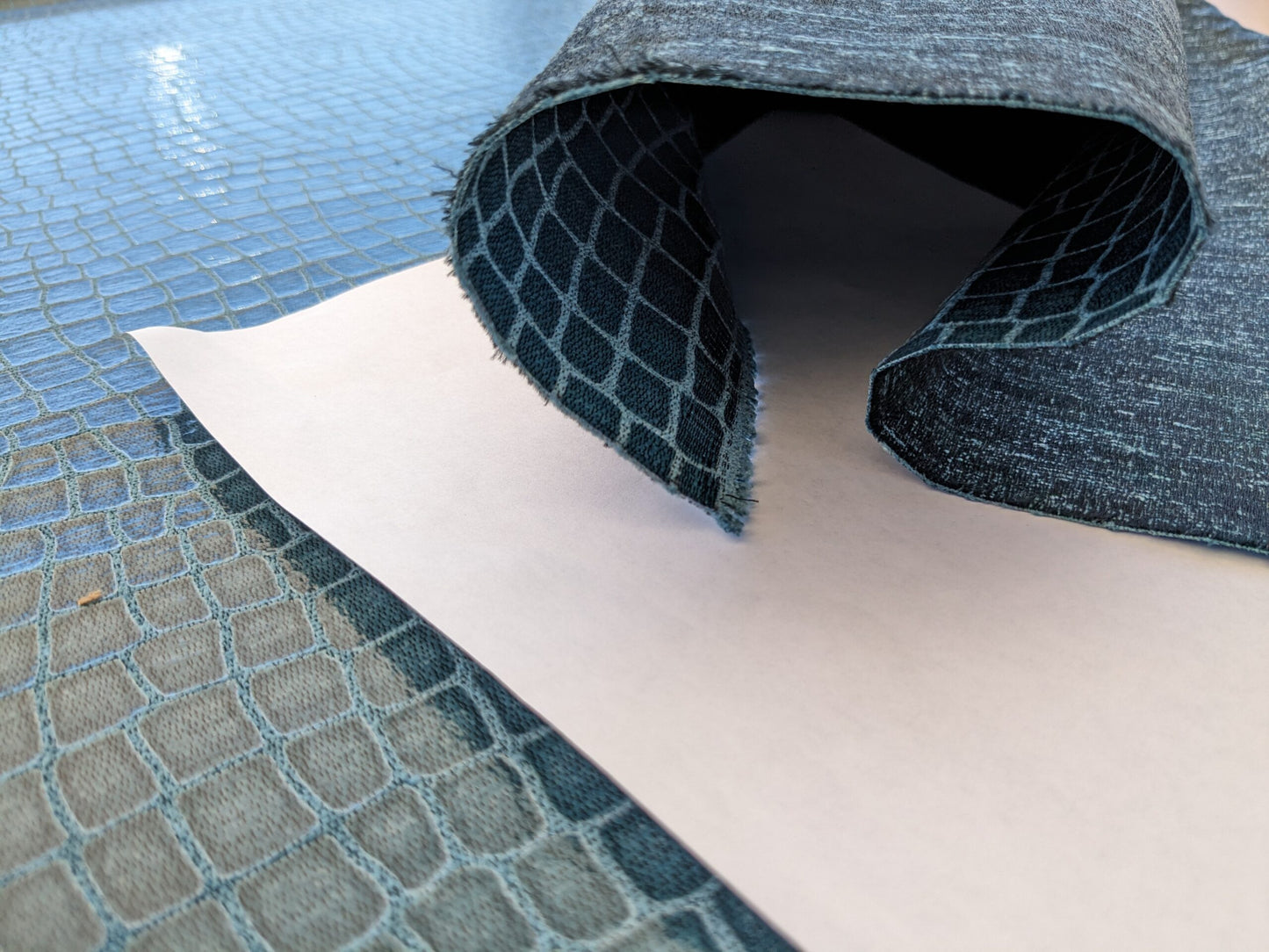 Scalamandre Gator Lagoon Blue Viscose Blend Small Scale MSRP $210/y