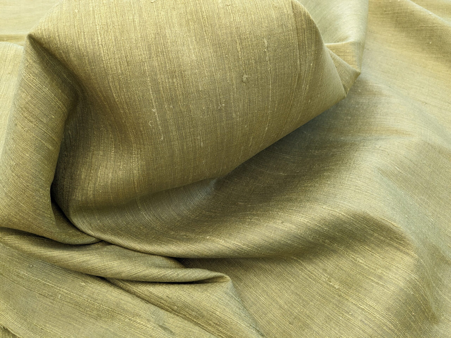 Scalamandre Vienne Texture Moss Green Silk Solid Texture MSRP USD 276/y