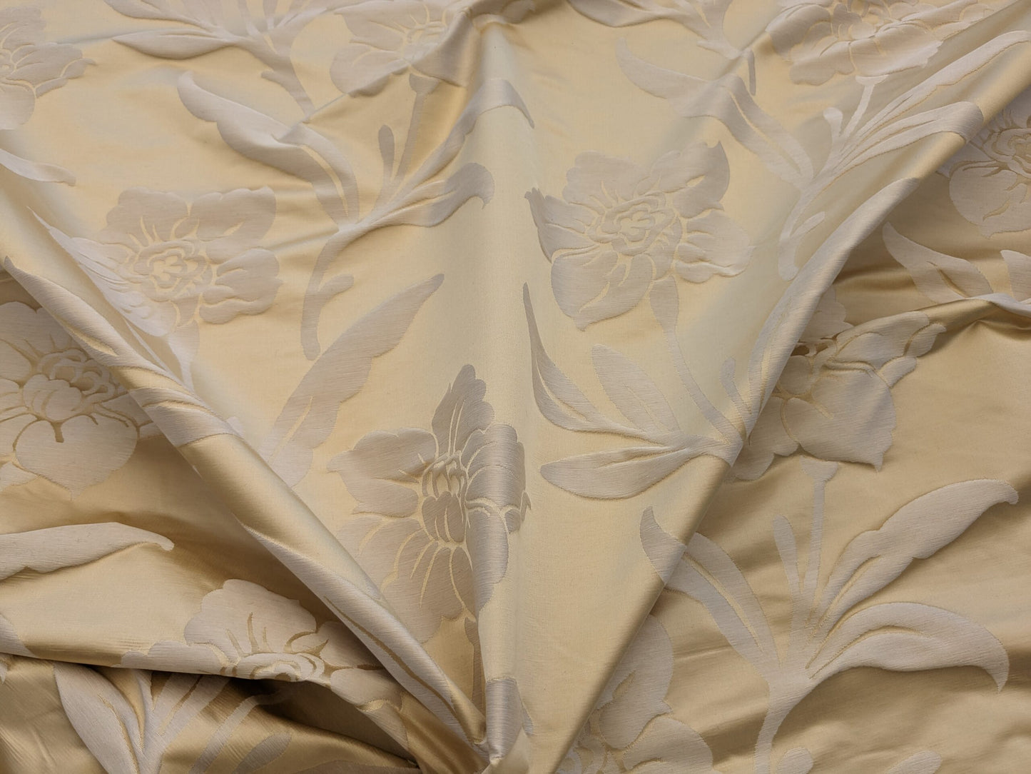 Scalamandre Sophie Ivory Silk Cotton Floral MSRP USD318/y