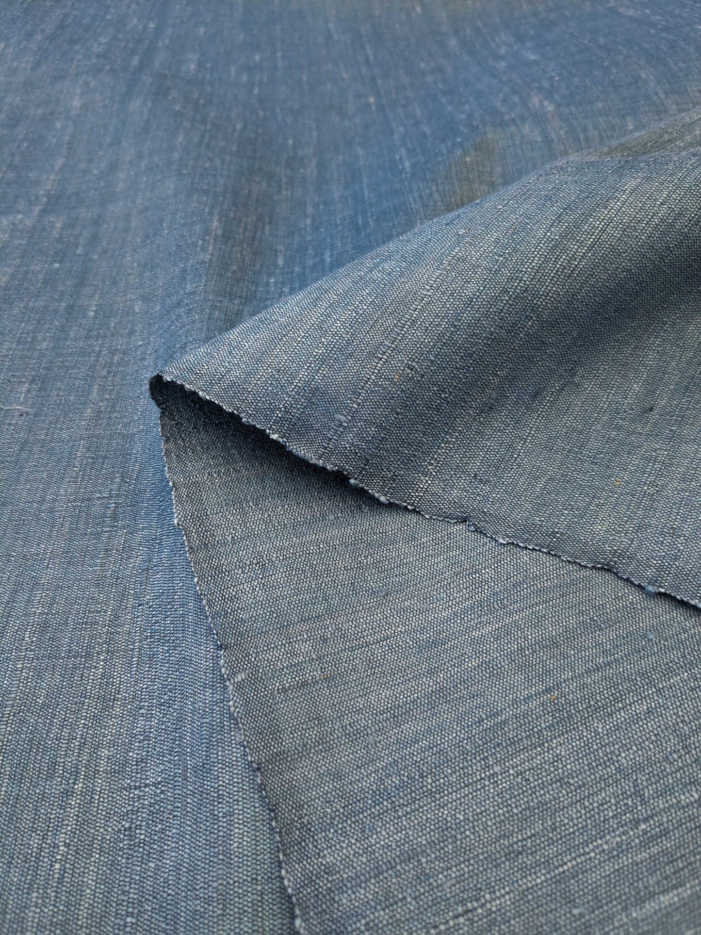 Scalamandre Vienne Texture Azure Blue Silk Solid Texture MSRP USD 276/y