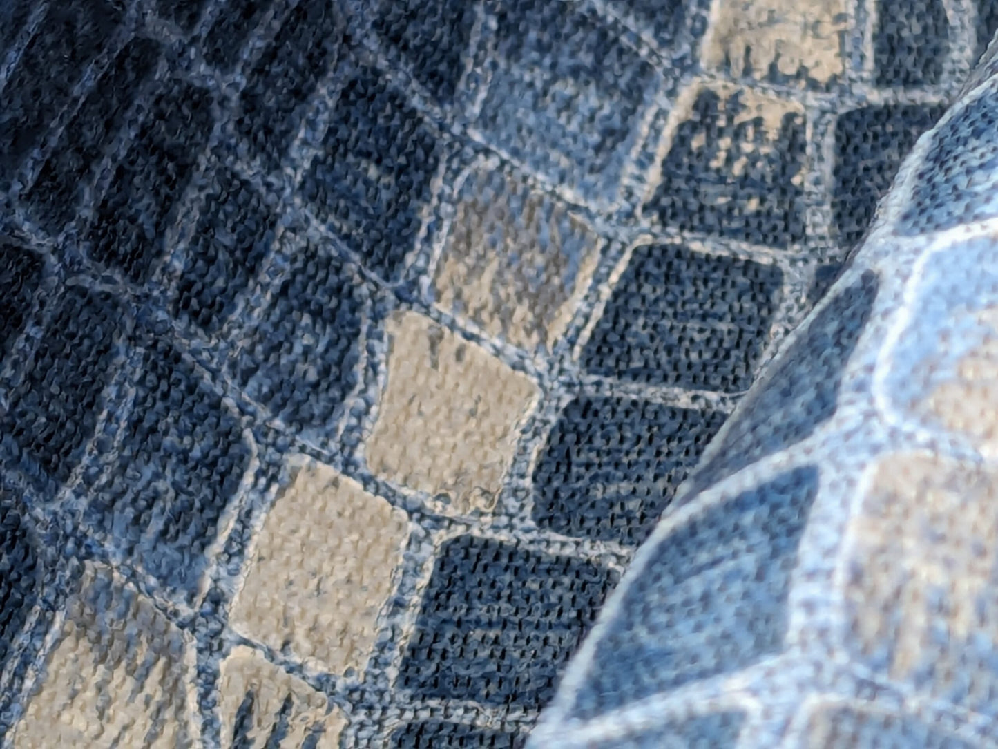 Scalamandre Gator Periwinkle Blue Viscose Blend Small Scale MSRP $210/y