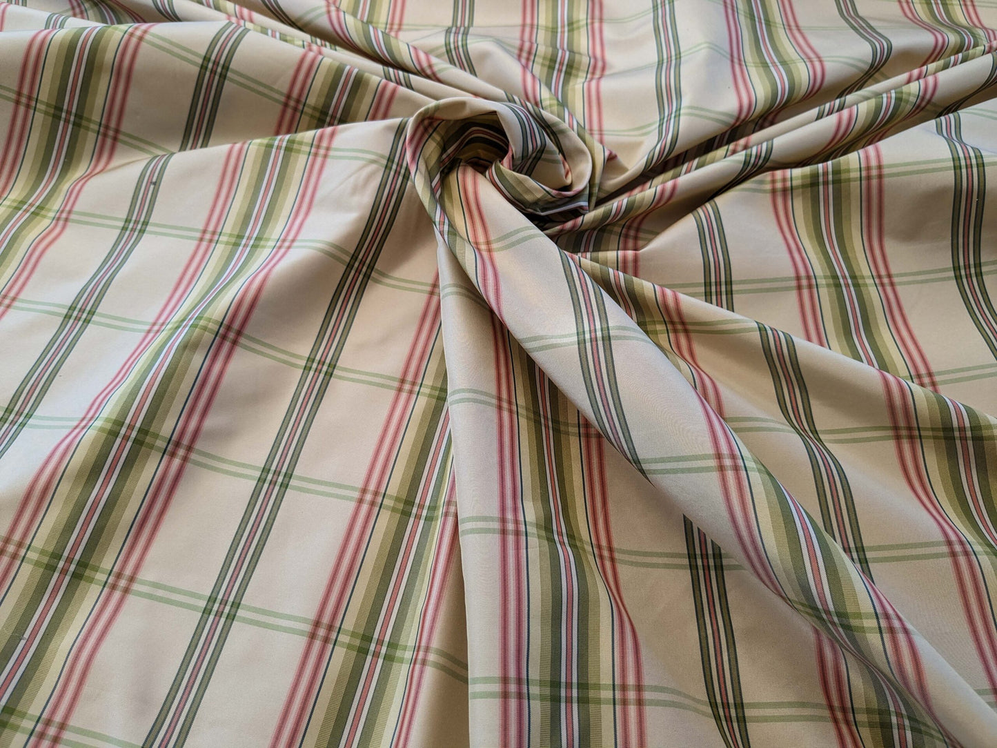 Scalamandre Leith Plaid Taffeta Cream Pink Green Stripe Silk Scottish Tartan MSRP USD 228/y