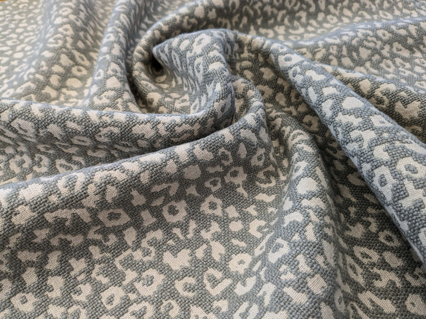 Scalamandre Kitten Nickel Gray Beige Animal Skin Small Scale Texture Cotton Linen MSRP USD 298/y