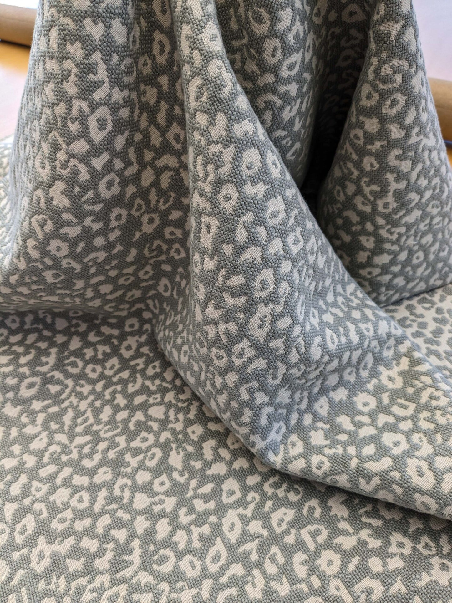 Scalamandre Kitten Nickel Gray Beige Animal Skin Small Scale Texture Cotton Linen MSRP USD 298/y