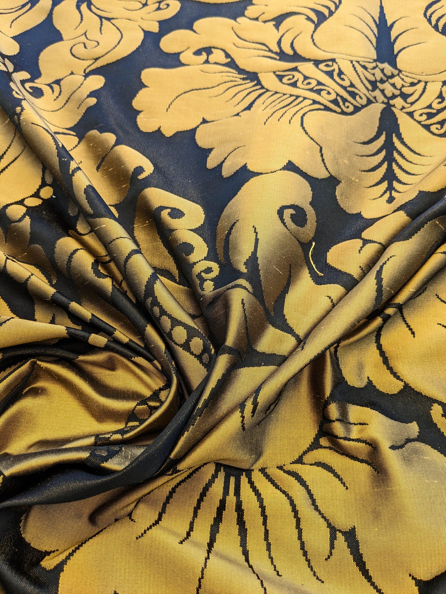 Scalamandre Aspide II Black &amp; Gold  Damask MSRP USD 628/y