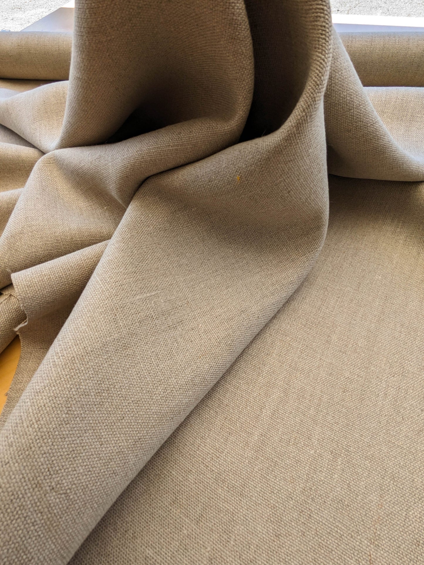 Scalamandre Lakeside Linen Linen Beige Solid MSRP USD 158/y