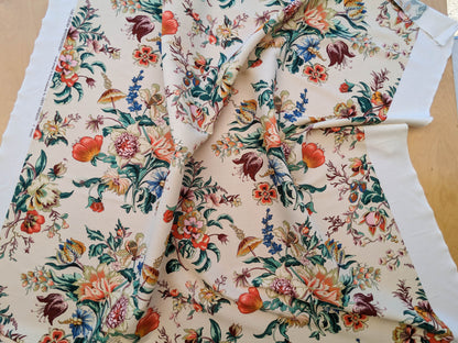 Scalamandre Les Fleurs Mystereiuses Cream Beige Floral Botanical Foliage MSRP USD 784/y