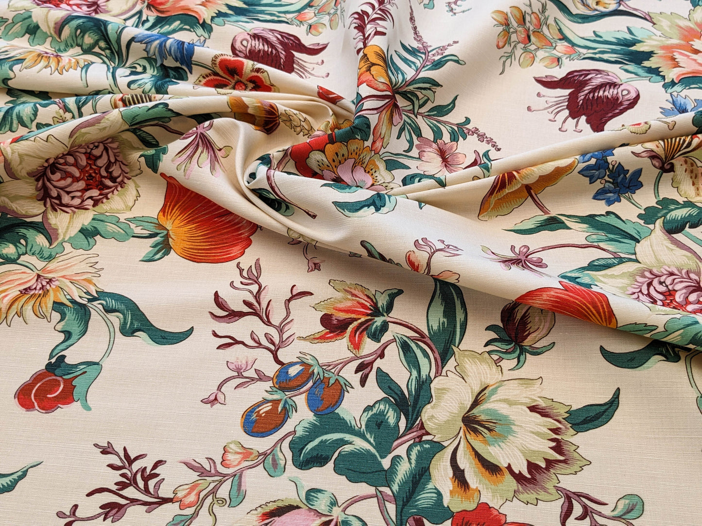 Scalamandre Les Fleurs Mystereiuses Cream Beige Floral Botanical Foliage MSRP USD 784/y