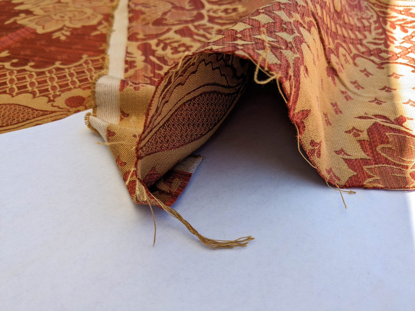 Scalamandre Bosfo Damask Red/ Gold Cotton Strie Damask Rose Greek Urn Medallion MSRP USD 284/y