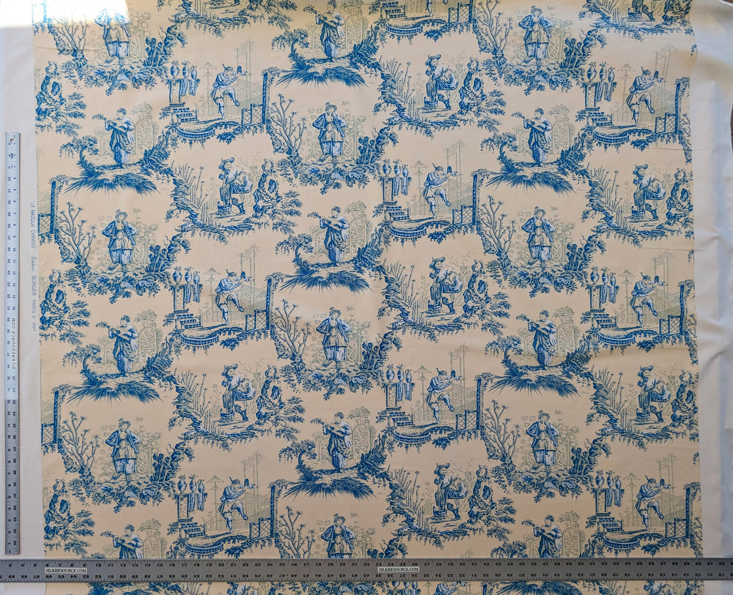 Scalamandre MASQUE CHINOIS Chinoiserie Toile Print Landscape  Garden BLUE ON CREAM Made in France MSRP USD 288/y