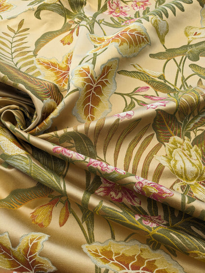 Scalamandre Vizcaya Multi/Cream Beige Cream Red Floral Botanical Foliage MSRP USD 340/y