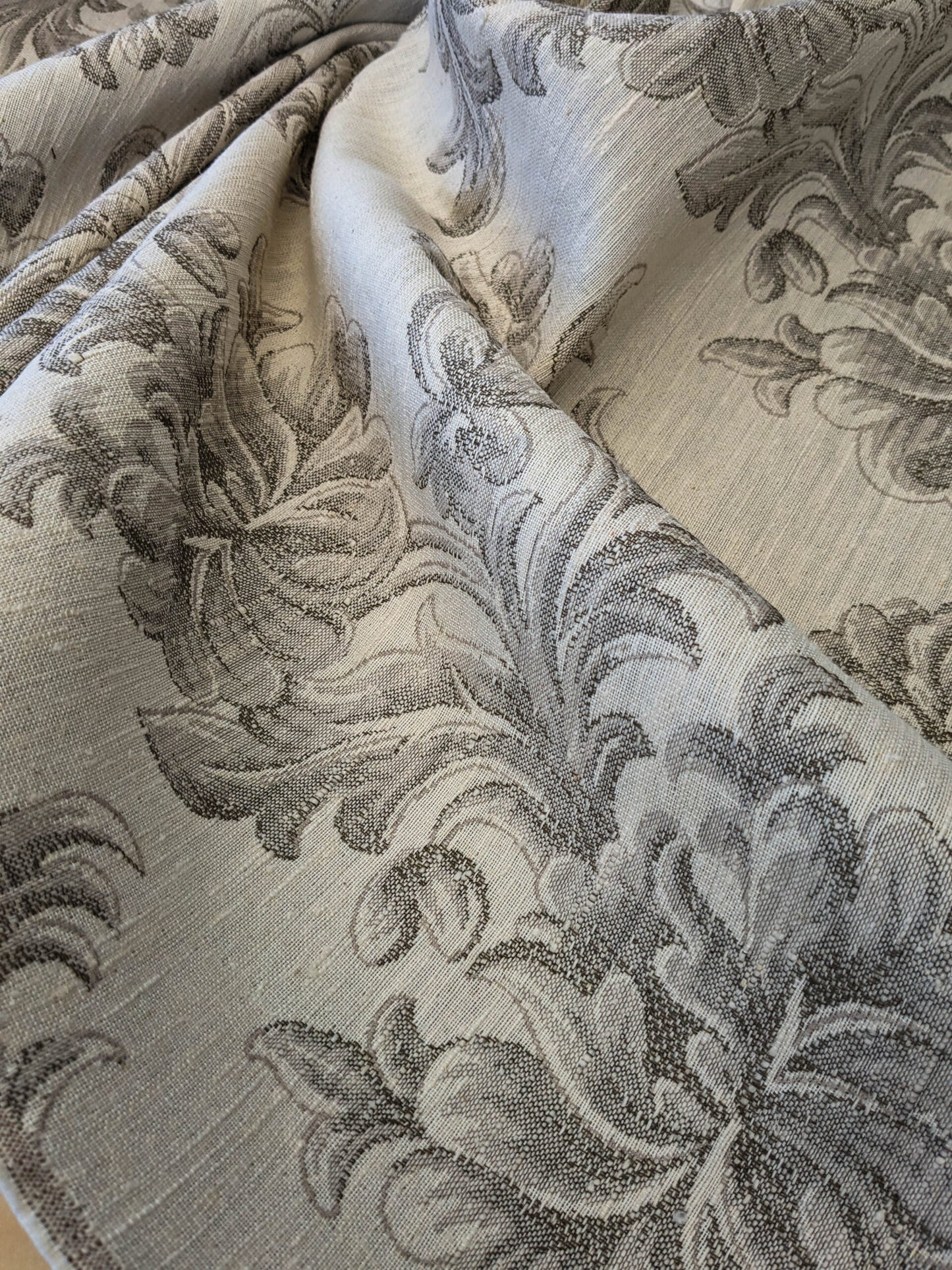 0.88Y Scalamandre Arles Taupe Gray Beige Floral Botanical Cotton Linen MSRP USD 196/y