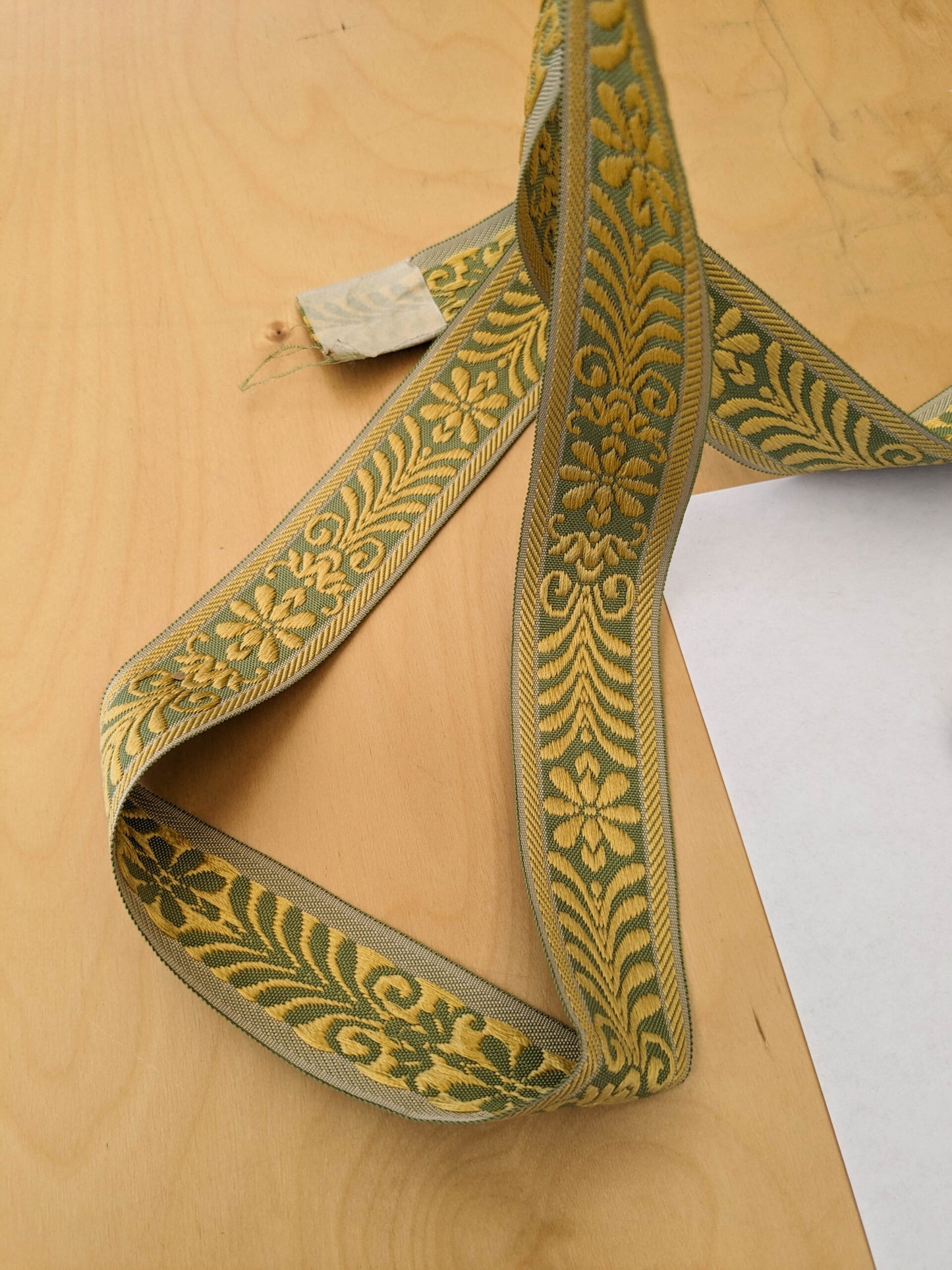 Scalamandre Louis XV Braid Fern Gold & Green  MSRP USD 130/y