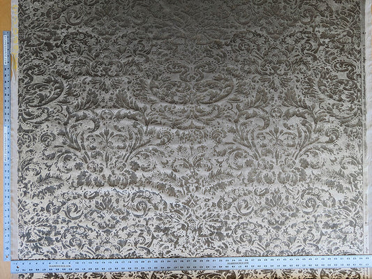 Scalamandre Palladio Velvet Damask Burnished Gold Damask Contemporary MSRP USD 560/y