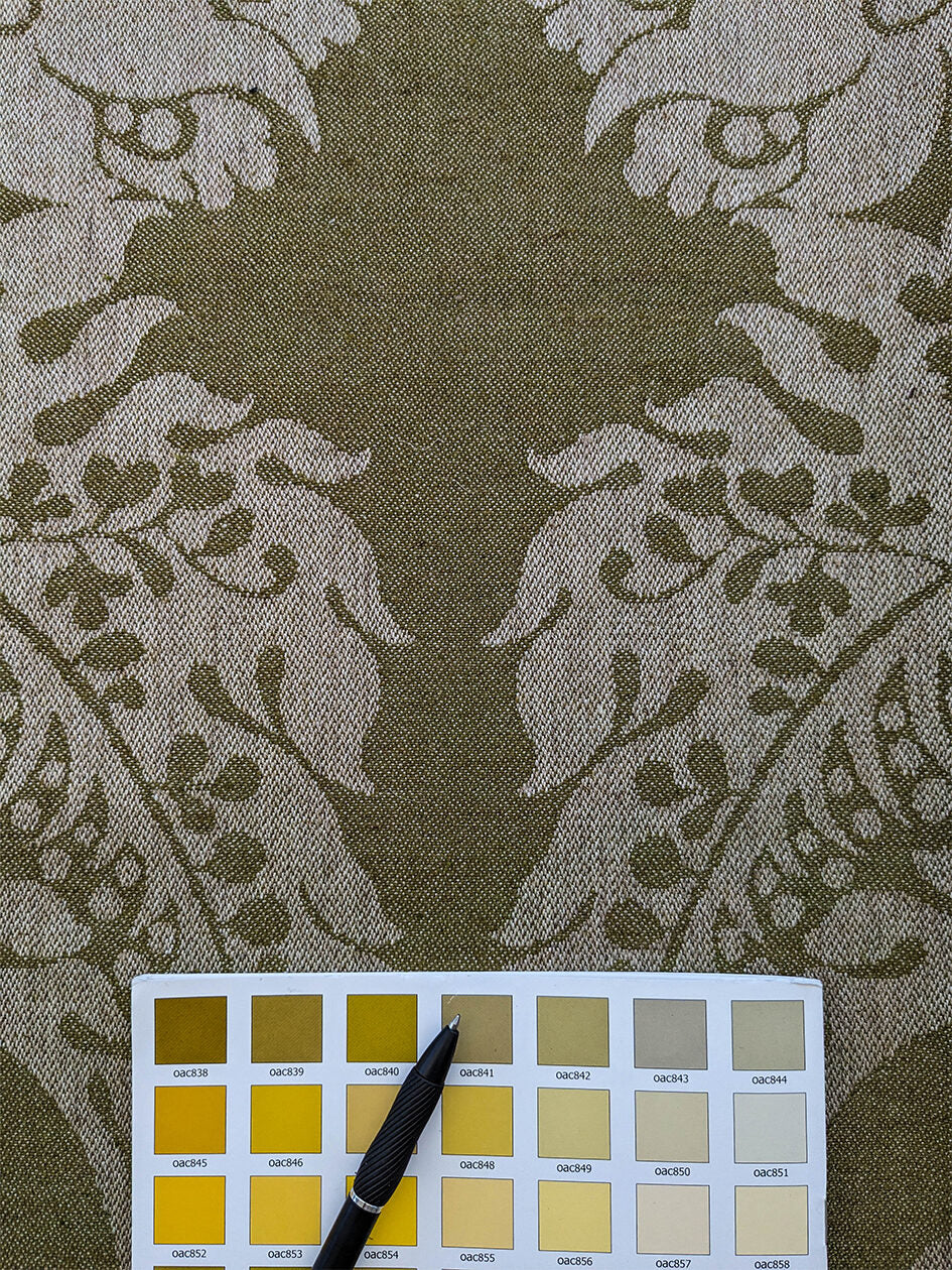 Scalamandre Amelia Lichen  Green Gray Renaissance Damask Jacquard Linen Acanthus Artichoke Feather MSRP USD 176/y