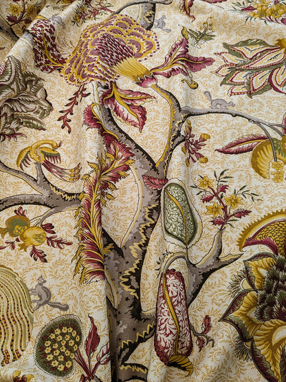 Scalamandre Pondicherry Cotton Print Coral on Gold Red Animal Jacobean Animal MSRP USD 292/y