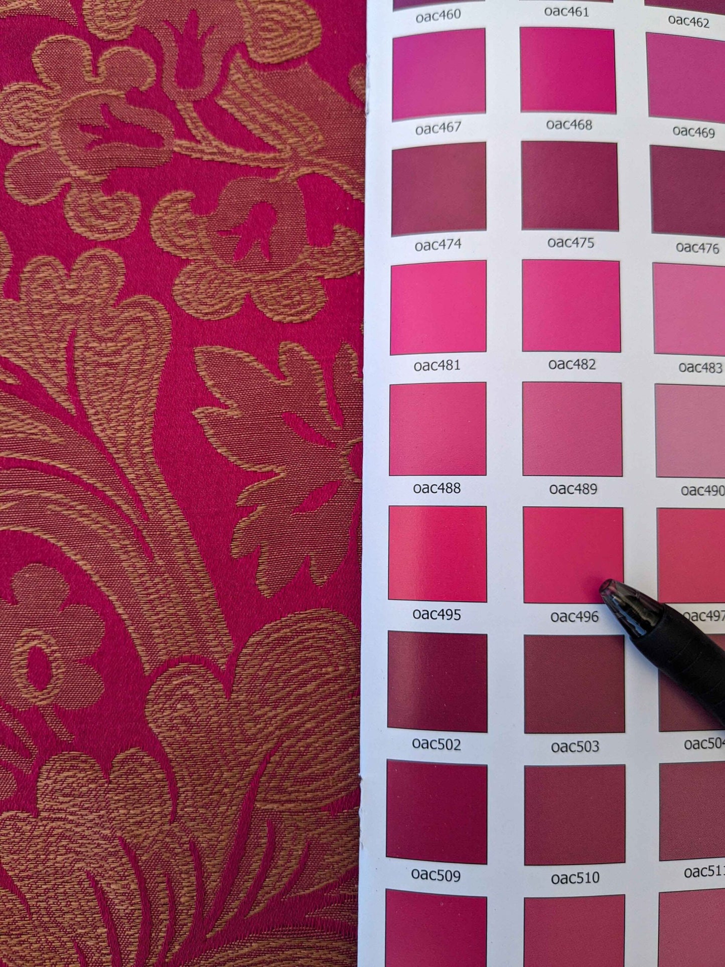 1Y+ Lelievre Paris Coppelia Amarante Cotton Linen Pink Damask Cotton Linen Medallion Renaissance