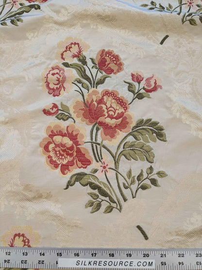 3.1yards Scalamandre Old World Weavers Floral Botanical Rose Foliage Cream Beige Green pink fil coupe Upholstery