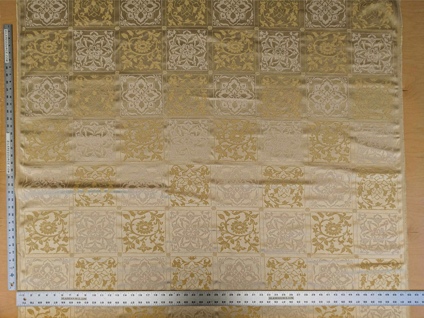 2y Scalamandre Plaid Check Damask Square Historic Art Deco Suzani Renaissance Silk Gold