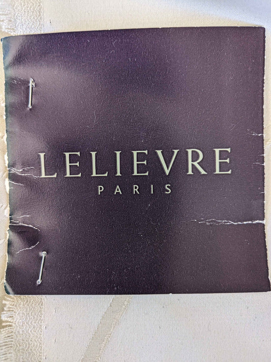 40"Length x 118" Width Lelievre Paris Trefle M1-Ivoire Damask Historic Jacquard Diamond Ogee Graphic White Cream Ivory Polyester