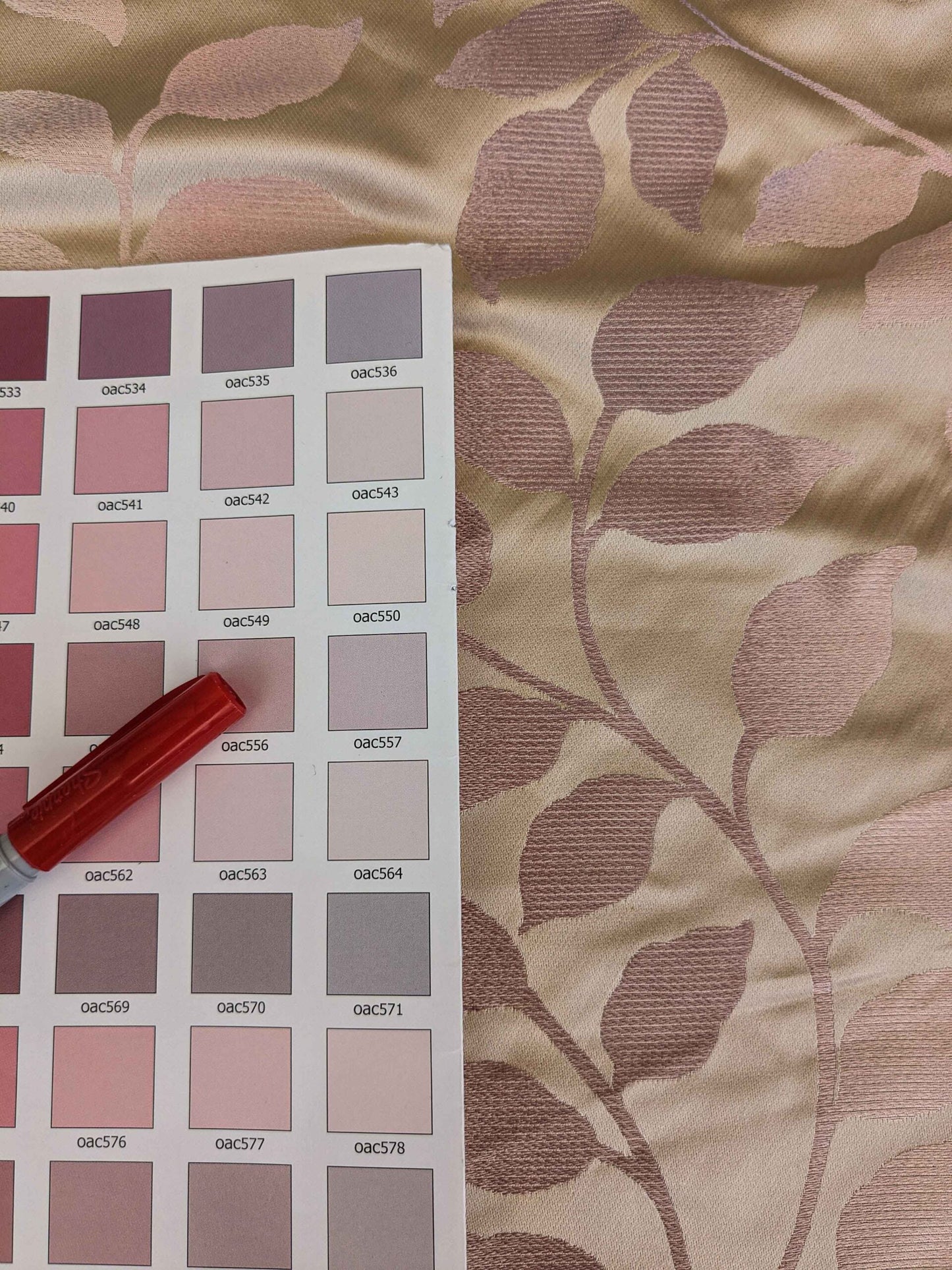 1y Scalamandre Silk Pink Leaves Botanical Tree Foliage Classic