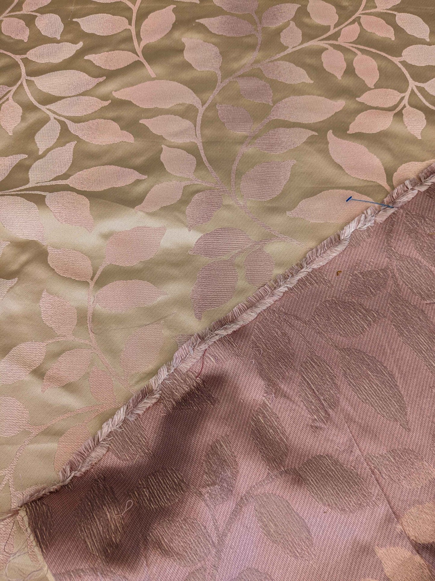 1y Scalamandre Silk Pink Leaves Botanical Tree Foliage Classic