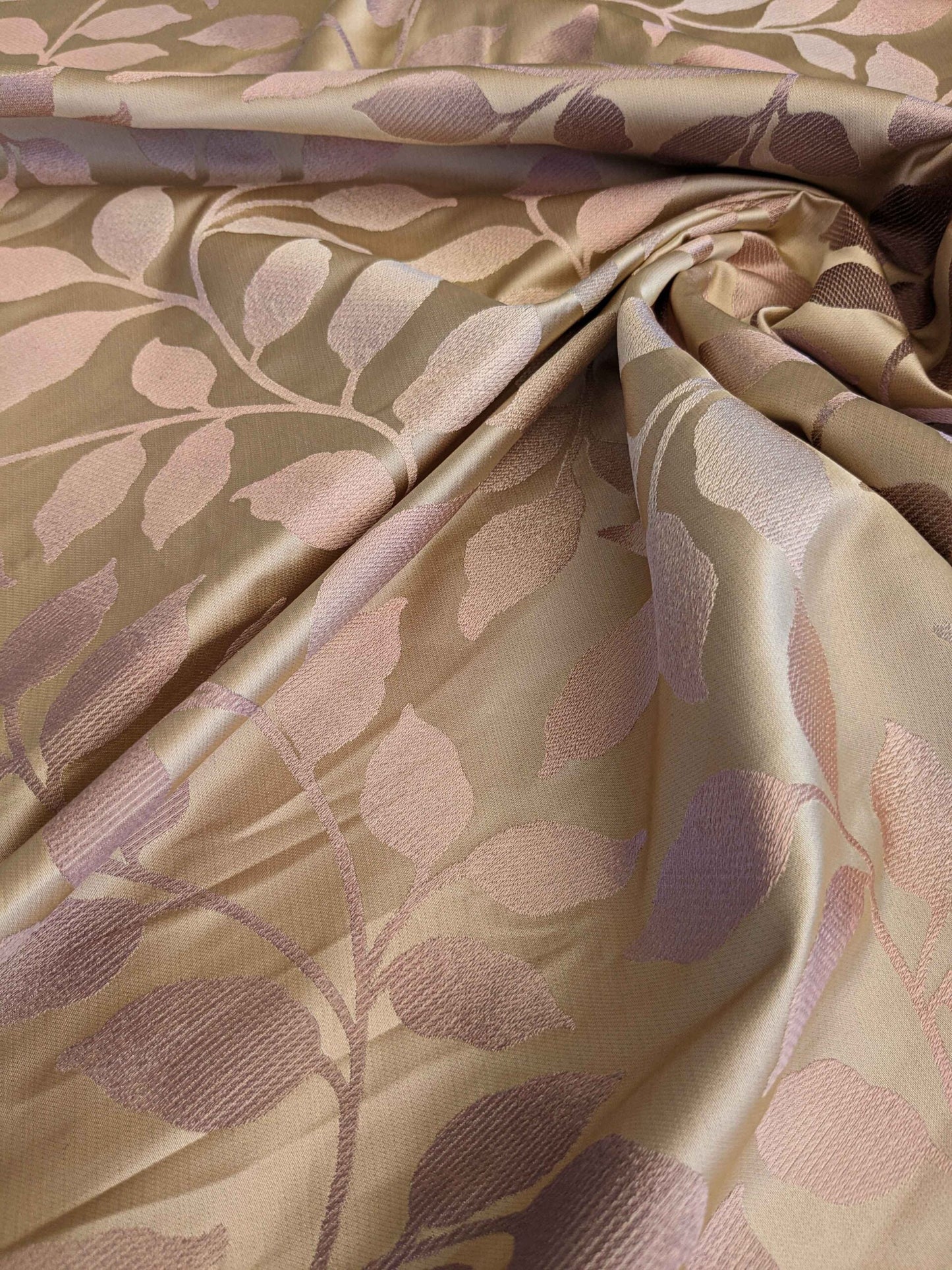 1y Scalamandre Silk Pink Leaves Botanical Tree Foliage Classic