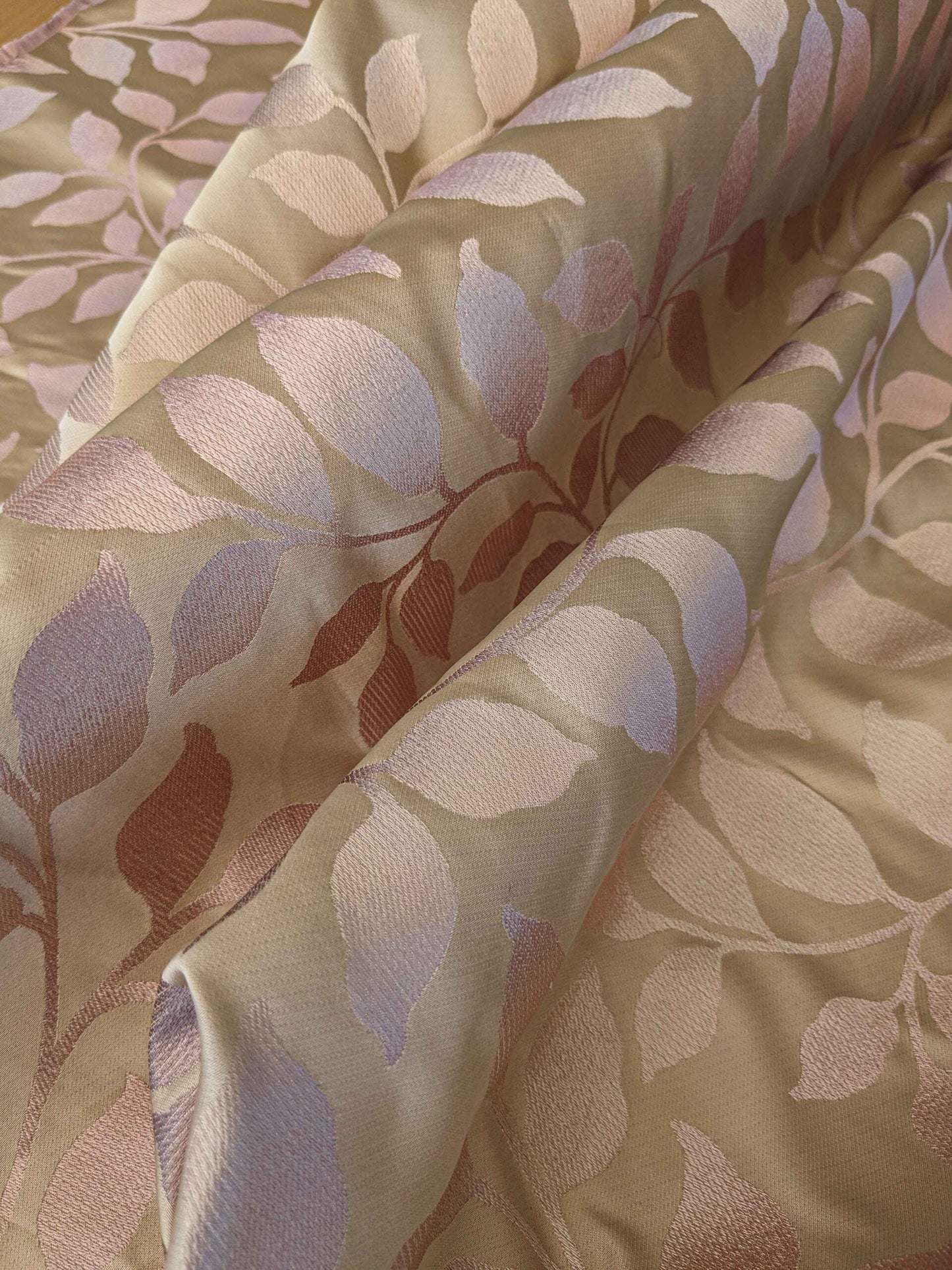 1y Scalamandre Silk Pink Leaves Botanical Tree Foliage Classic