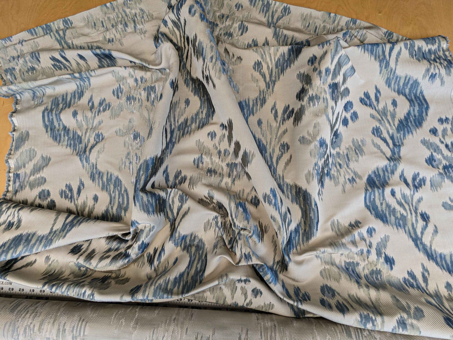 2.25y Scalamandre Visby Beige Blue Silver White Old World Weavers Silk Lampas MSRP USD 895/Y