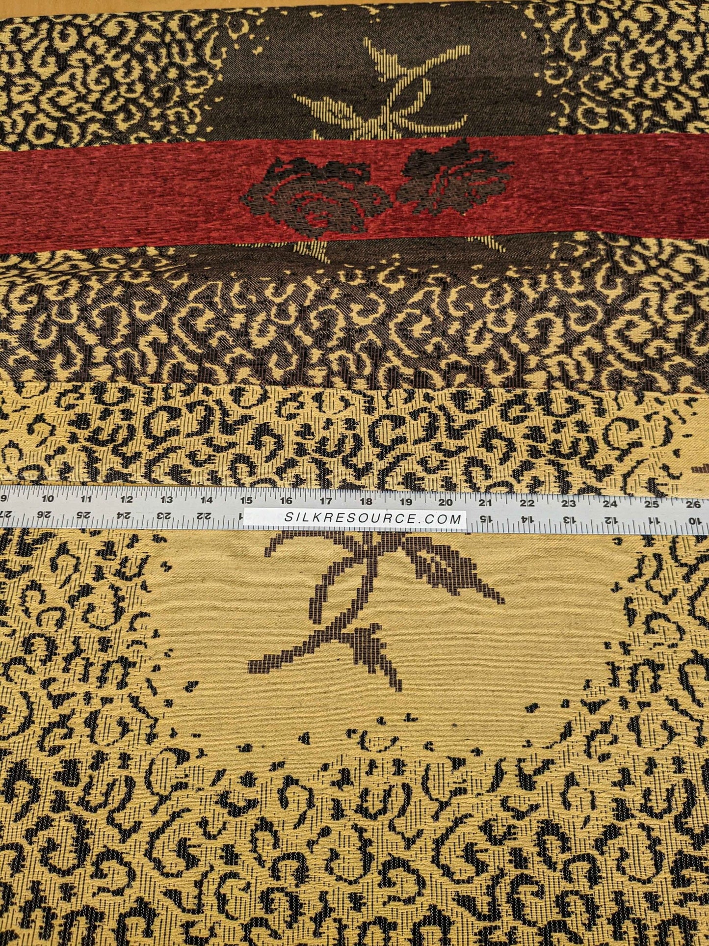 2.1y Scalamandre Floral Red Gold Brown Botanical Classic