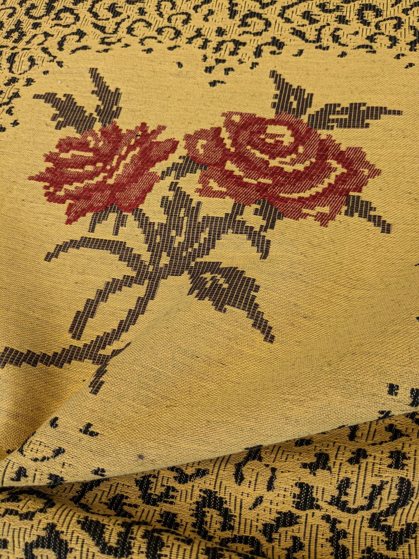 2.1y Scalamandre Floral Red Gold Brown Botanical Classic