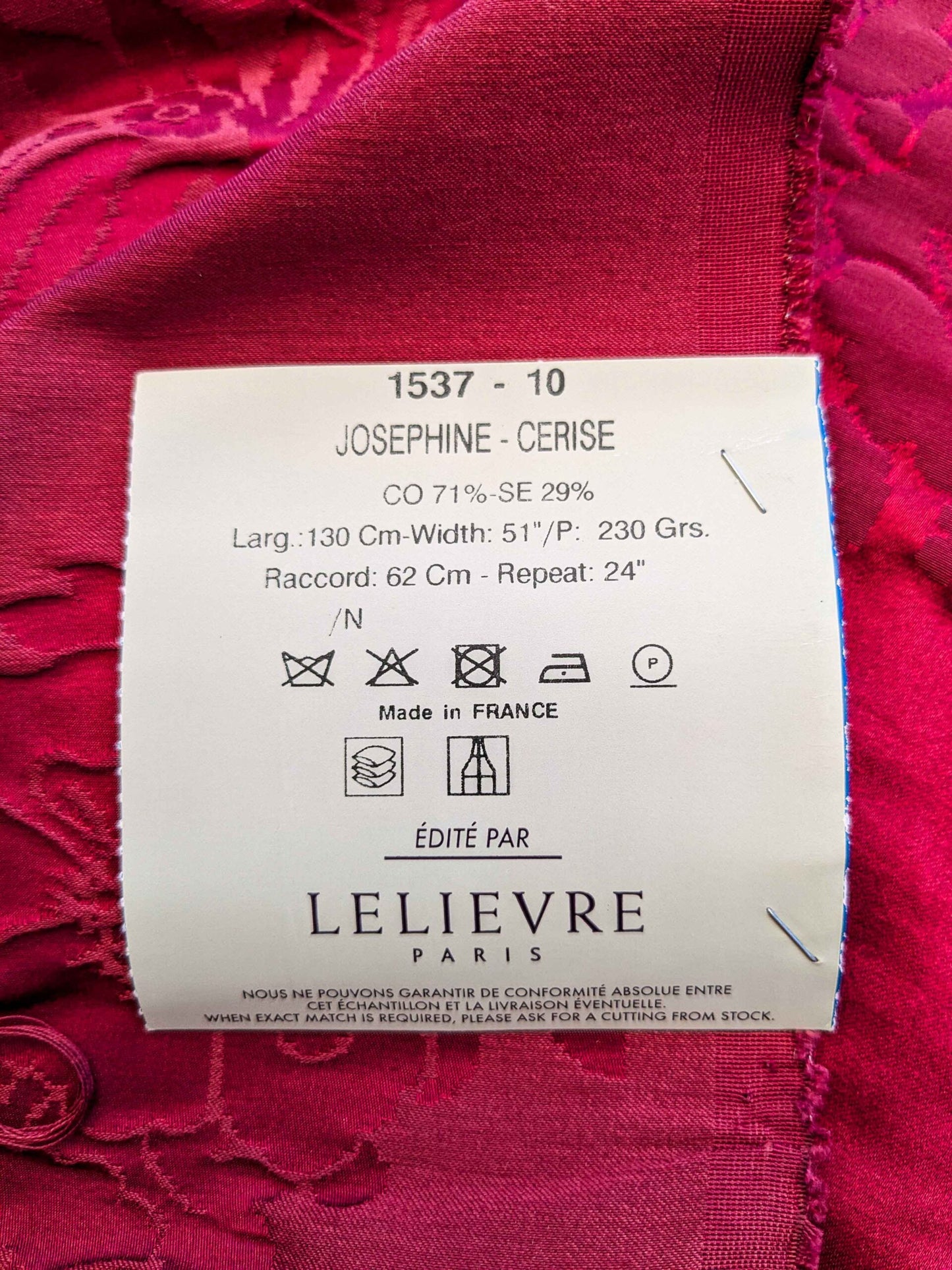 1.9y Tassinari &amp; Chatel Josephine in Cerise Red Silk Damask Medallion Renaissance Neoclassical MSRP USD 1000+/y