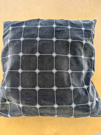 1 EV36 Scalamandre 2 Pieces Pillow Case only Black White Plaid Check Square Geometric 20"x20"