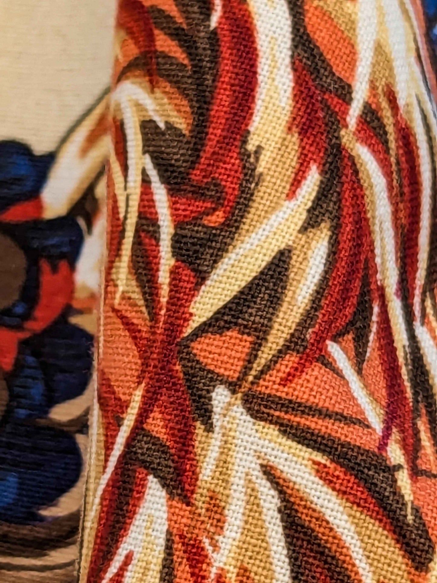 11 EV36 Scalamandre Chanticleer Beige Cotton Rooster Chicken Country Bird Animal Botanical Foliage 1.2y x 53" MSRP USD 836/y