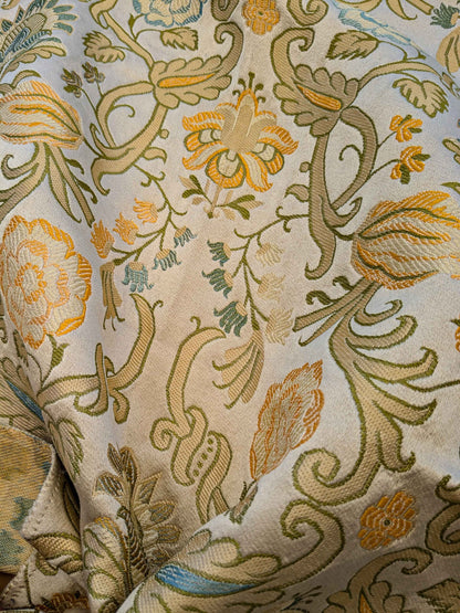 24 EV36 Tassinari and Chatel Joyeuse Creme Cut Velvet Linen Silk Beige Botanical Floral 25"x25"