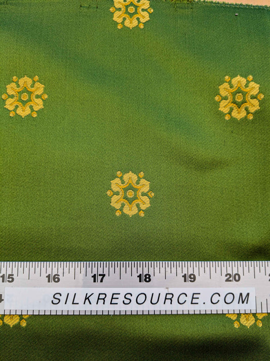 25 EV36 Tassinari and Chatel Davout Seme Vert Green Gold Silk Botanical Neoclassical 25"x25"