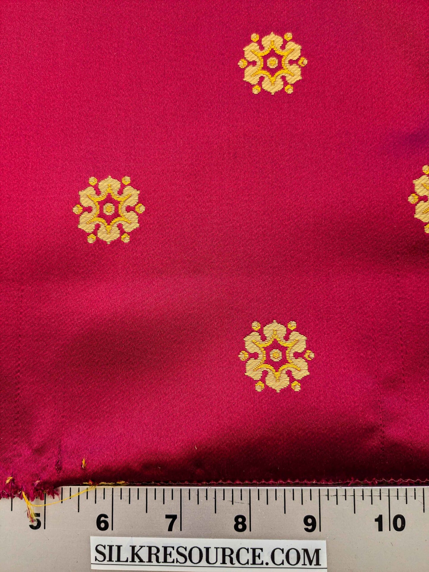 26 EV36 Tassinari and Chatel Davout Seme Rouge Red Gold Silk Botanical Neoclassical 26"x26"