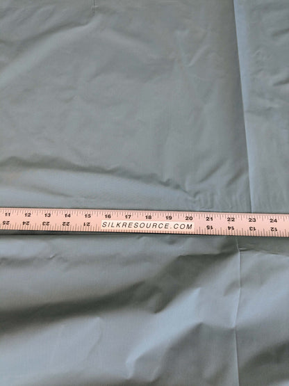 4 EV37 2.4yards Lelievre Paris Frenesie M1 Nattier Viscose Plain Blue