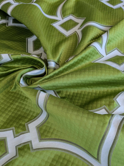 5 EV37 1.3 yards Scalamandre Circle Fret Absinthe Green Jacquard Fretwork Lattice MSRP USD264/y