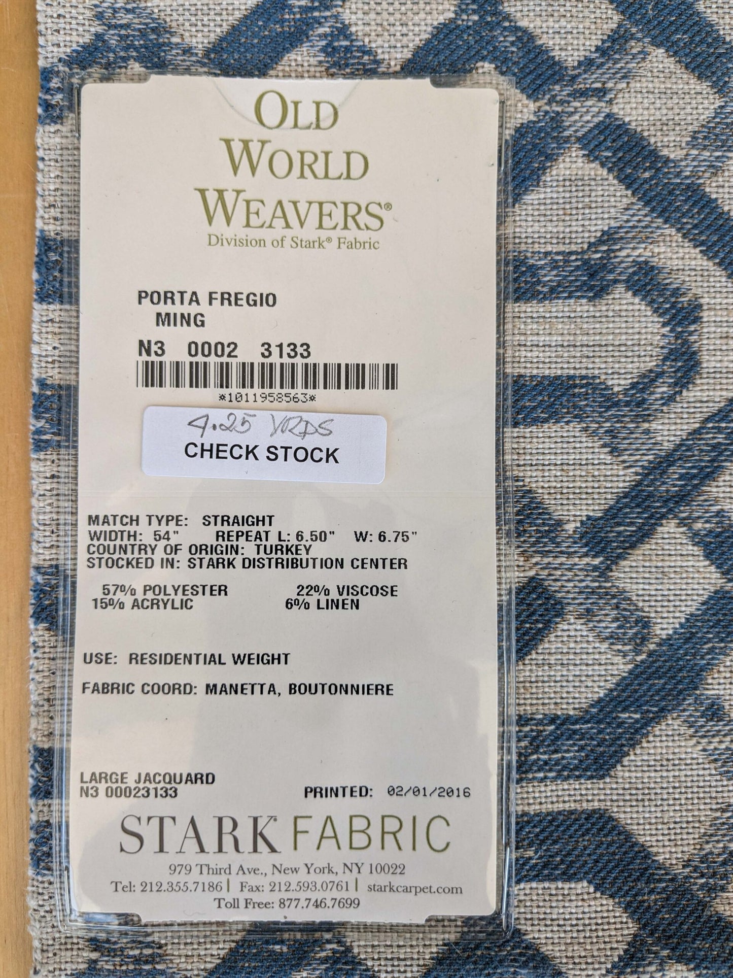 21 EV37 26" x 27" Old World Weavers Porta Fregio Ming Blue White Cream Jacquard Geometric  Lattice Fretwork