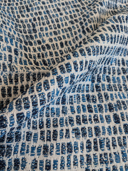 24 EV37 26" x 26" Old World Weavers Colfax Marine Blue White Outdoor Small Scale Texture