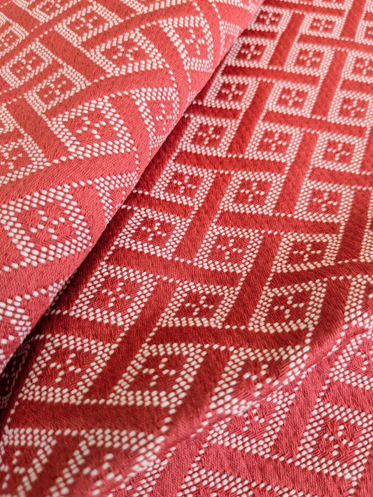 32 EV37 18" x 26" Scalamandre Diamante Matelasse Azalea Red White Cotton Polyester Diamond MSRP USD298/y