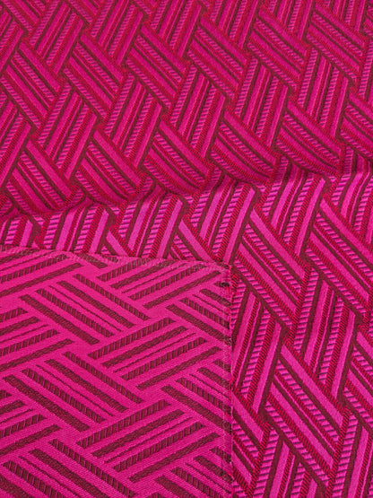 47 EV37 23" x 26" Lelievre Paris Vacoa Fuchsia Pink Diamond Ogee Viscose MSRP USD354/y