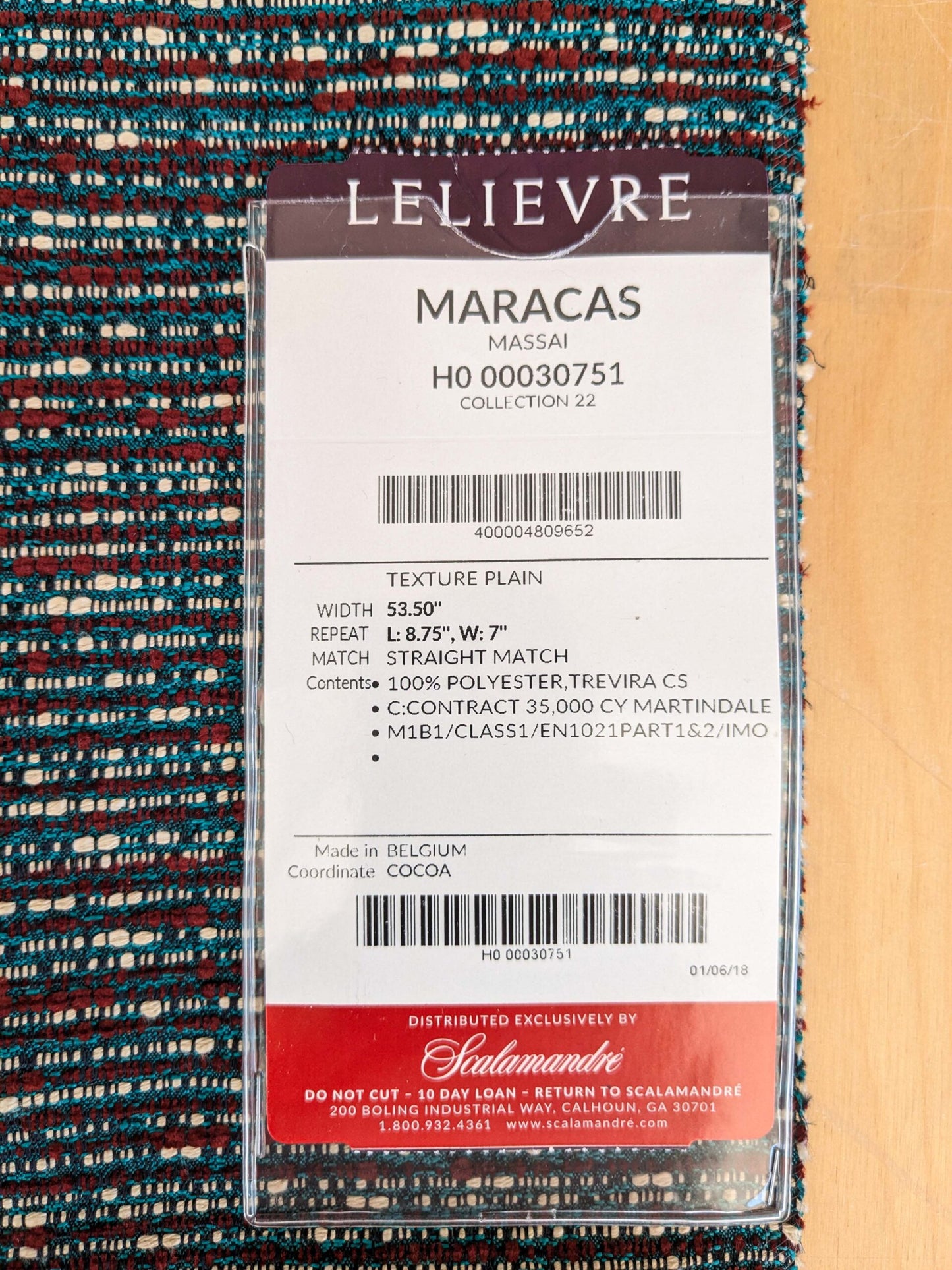 57 EV37 25" x 25" Lelievre Paris Maracas Massai Red Blue Solid Texture Polyester