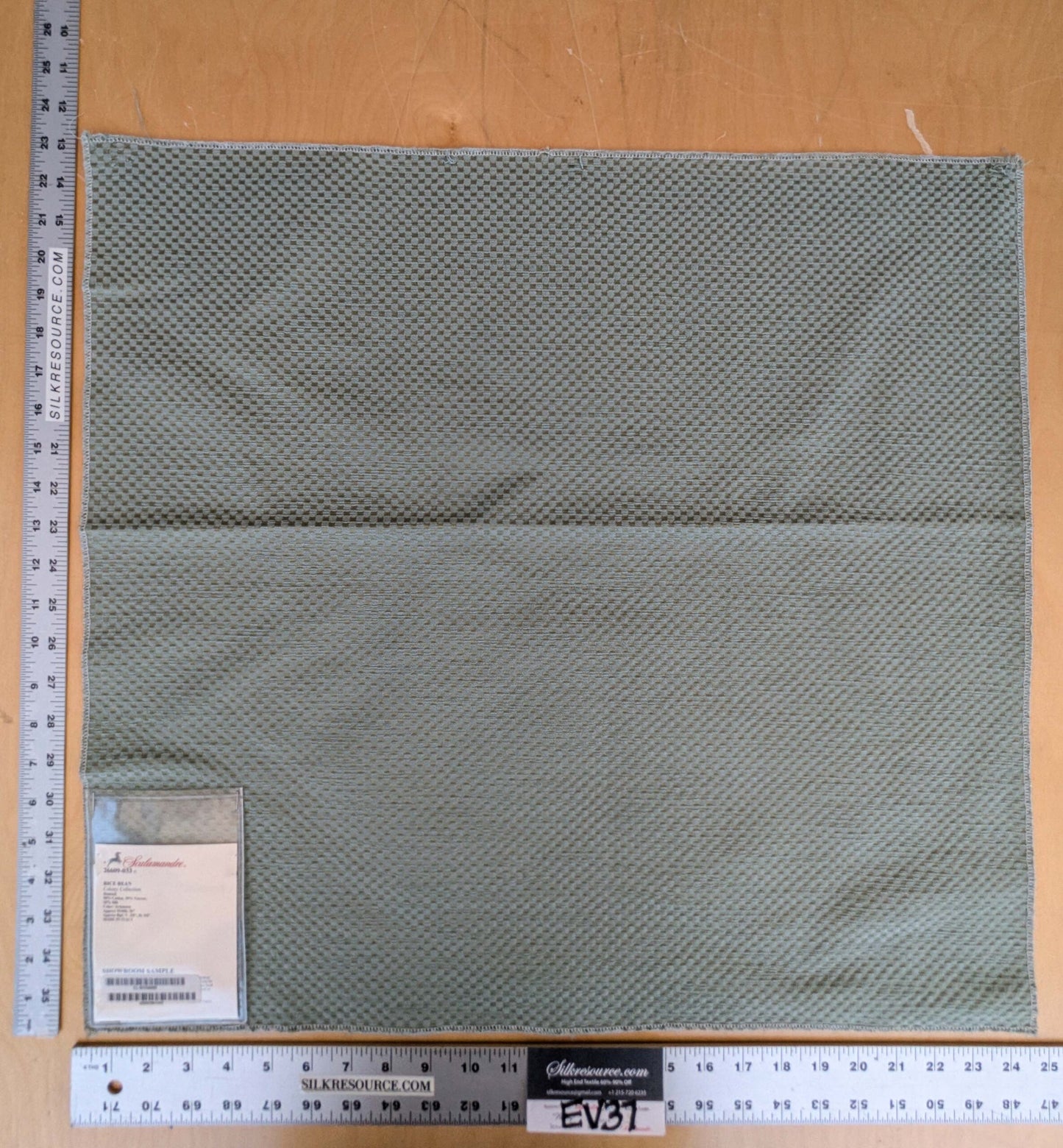 67 EV37 23" x 24" Scalamandre Rice Bean Artemisia Gray Damask Cotton Viscose Silk Small Scale MSRP USD350/y