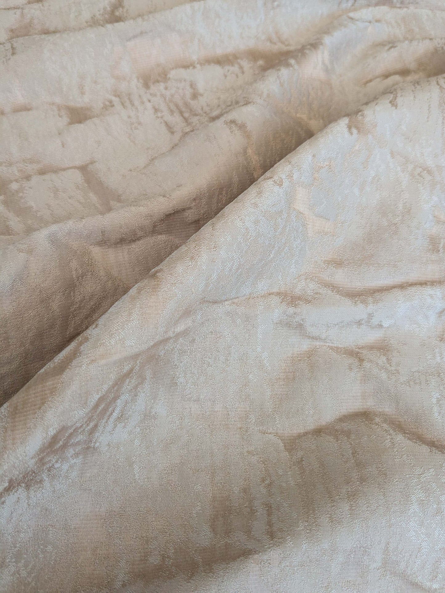 76 EV37 27" x 27" Old World Weavers Trilussa Almond Light Beige Gray Abstract Large Jacquard